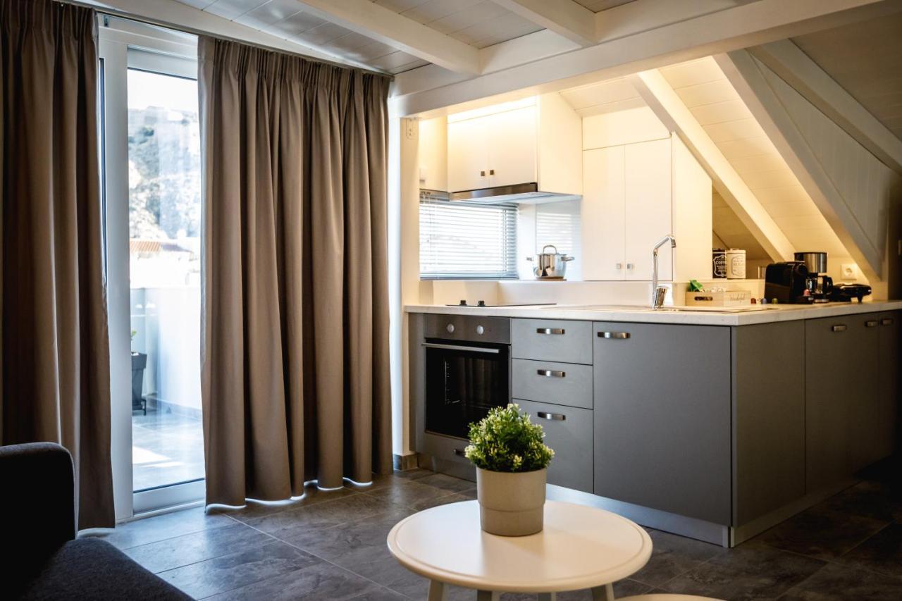 Gma - Luxury Loft Nafplio Apartment ภายนอก รูปภาพ