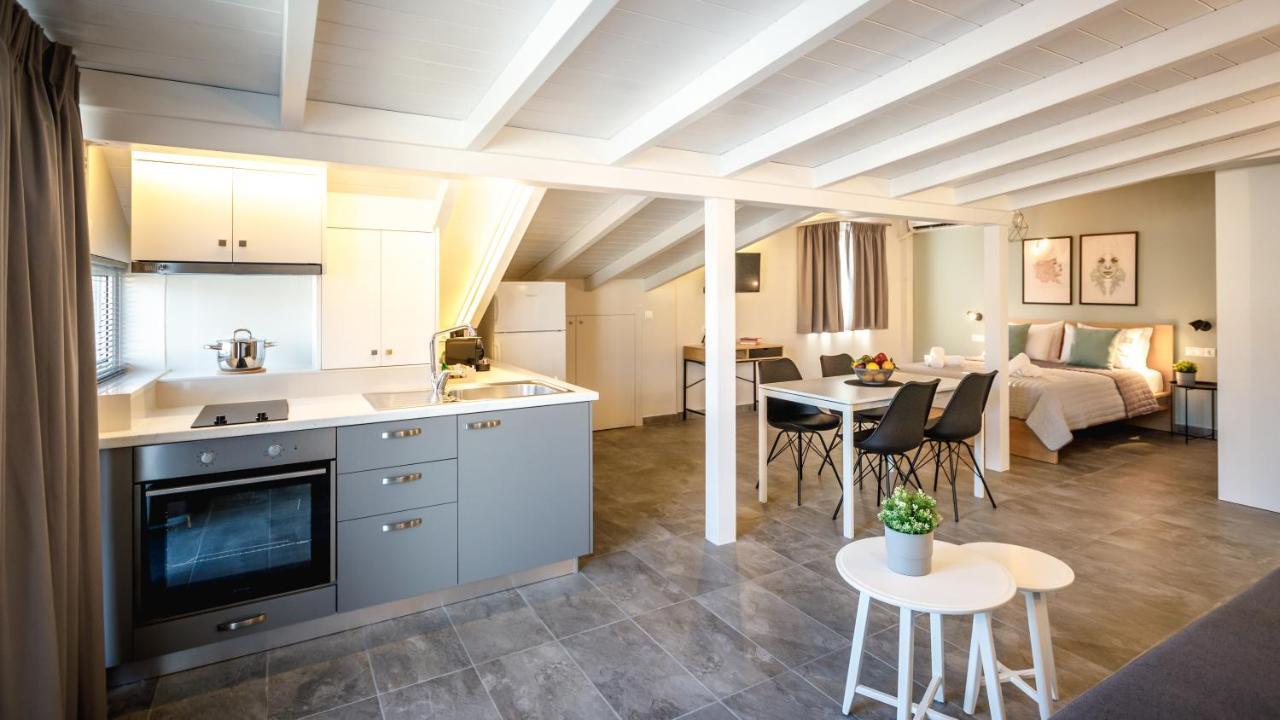 Gma - Luxury Loft Nafplio Apartment ภายนอก รูปภาพ